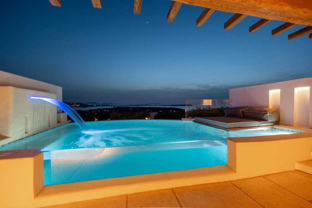 Utopia Suites By Anna Platanou Ajía Iríni Páru Kültér fotó