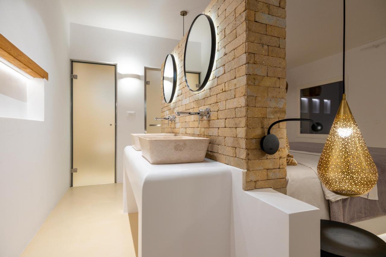 Utopia Suites By Anna Platanou Ajía Iríni Páru Kültér fotó