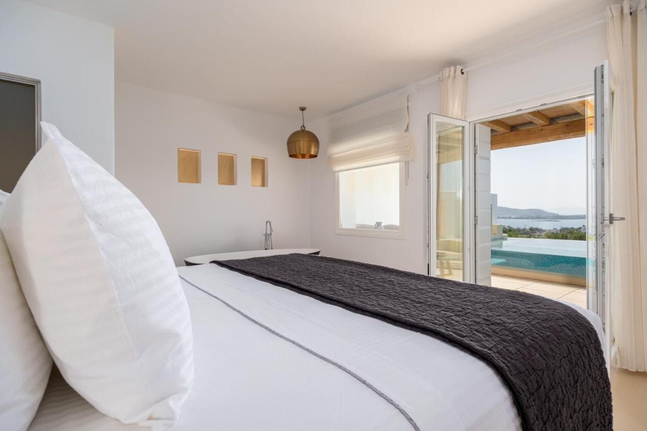 Utopia Suites By Anna Platanou Ajía Iríni Páru Kültér fotó