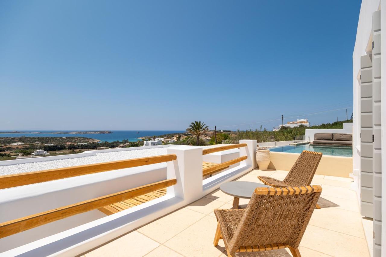 Utopia Suites By Anna Platanou Ajía Iríni Páru Kültér fotó