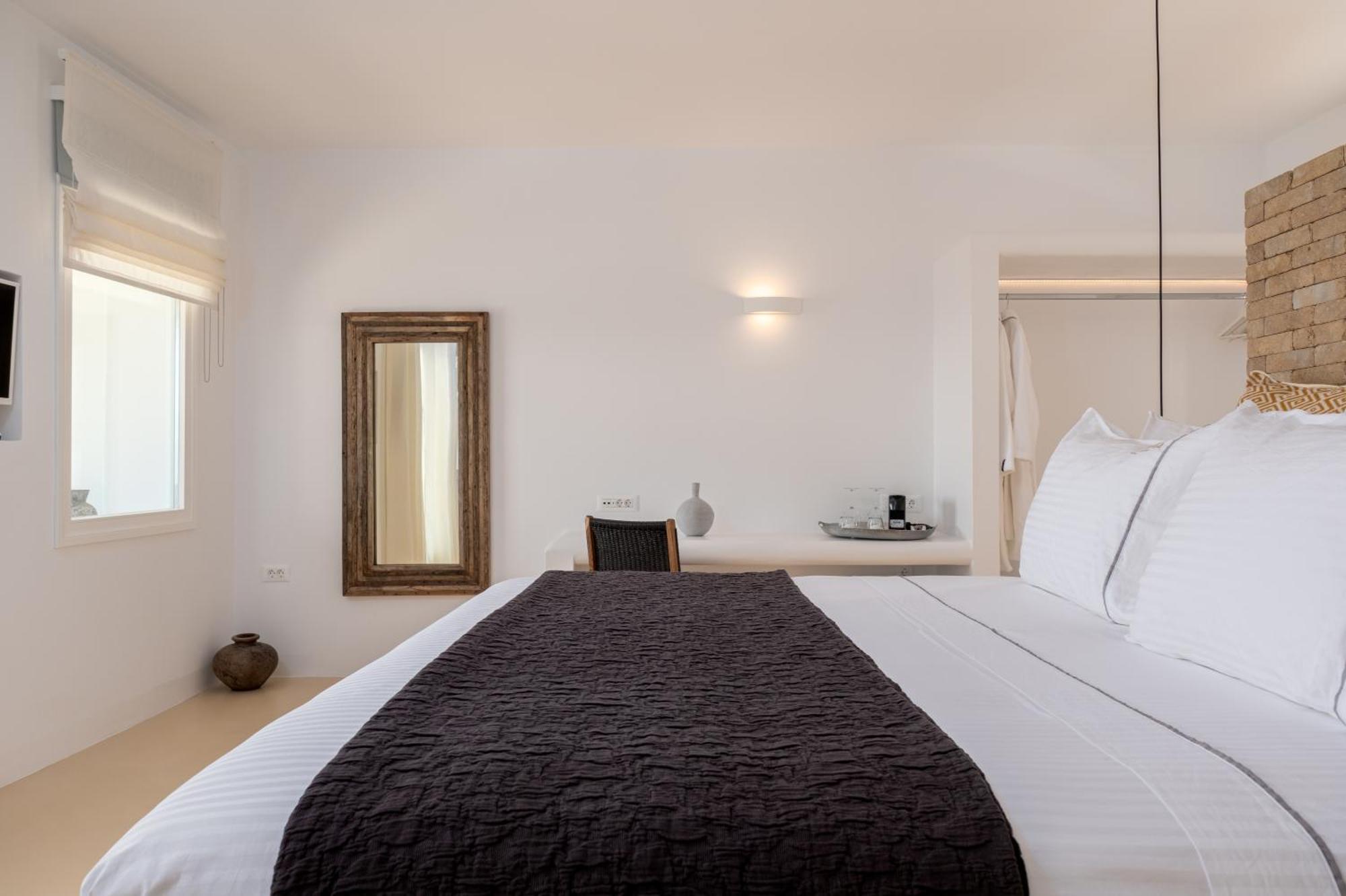 Utopia Suites By Anna Platanou Ajía Iríni Páru Kültér fotó