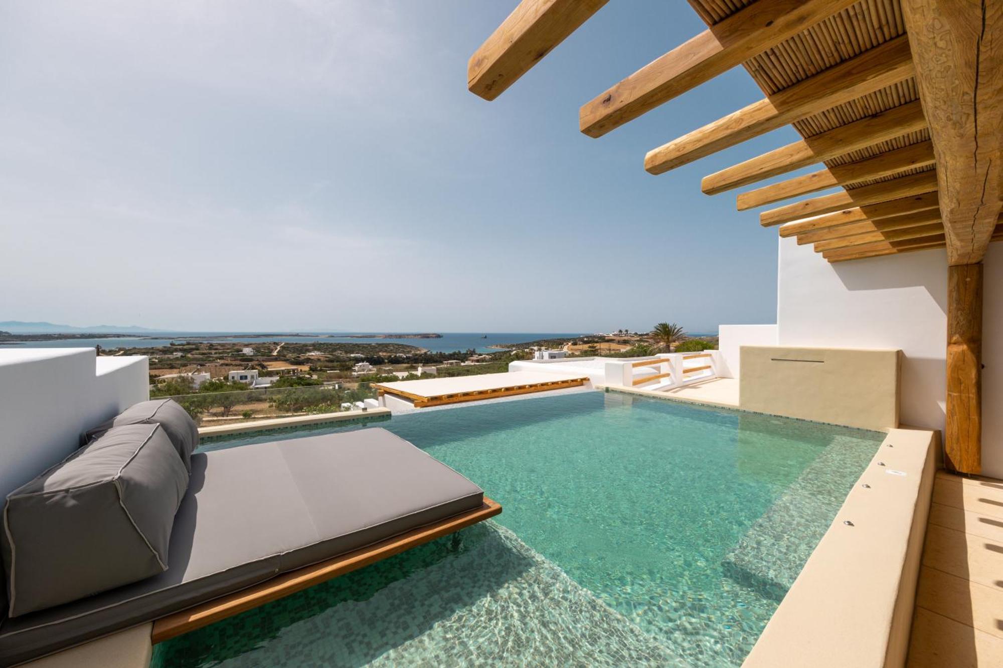Utopia Suites By Anna Platanou Ajía Iríni Páru Kültér fotó