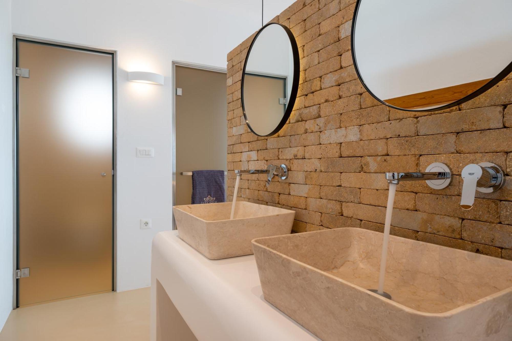 Utopia Suites By Anna Platanou Ajía Iríni Páru Kültér fotó