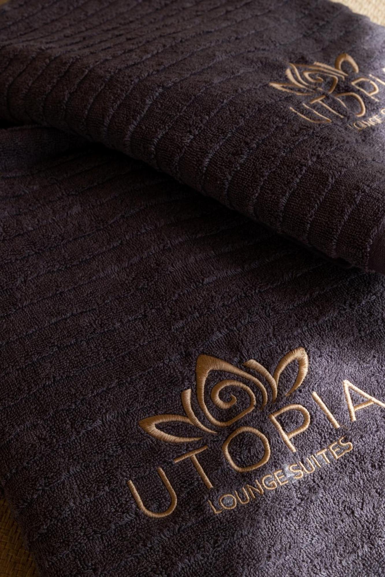 Utopia Suites By Anna Platanou Ajía Iríni Páru Kültér fotó